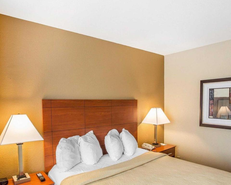 Quality & Hotel 2*